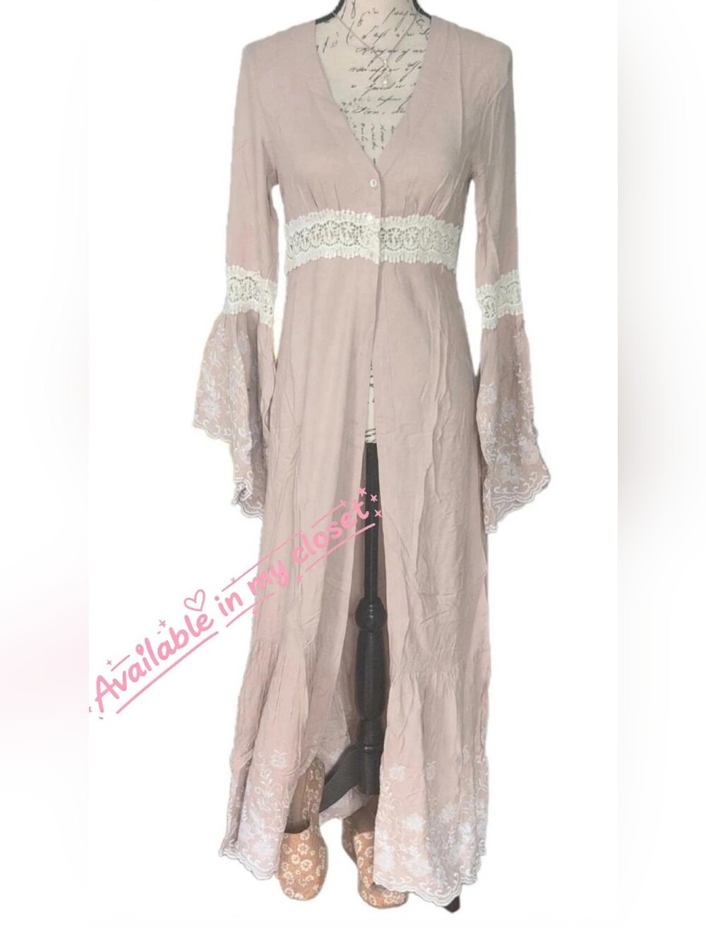 Gorgeous Venus Blush Duster🪷.